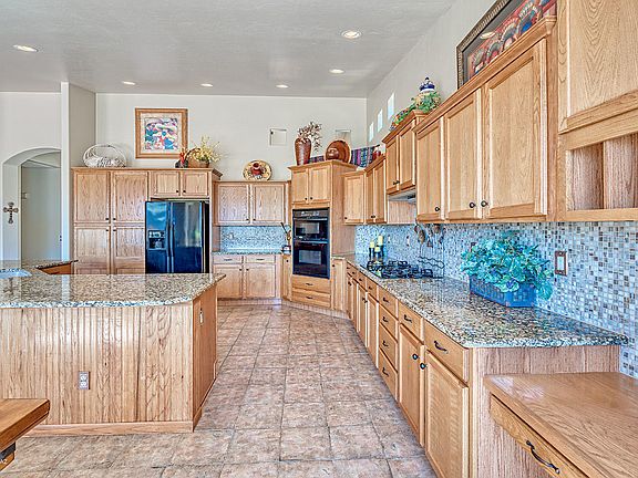 3rd image of 62945 E Harmony Dr