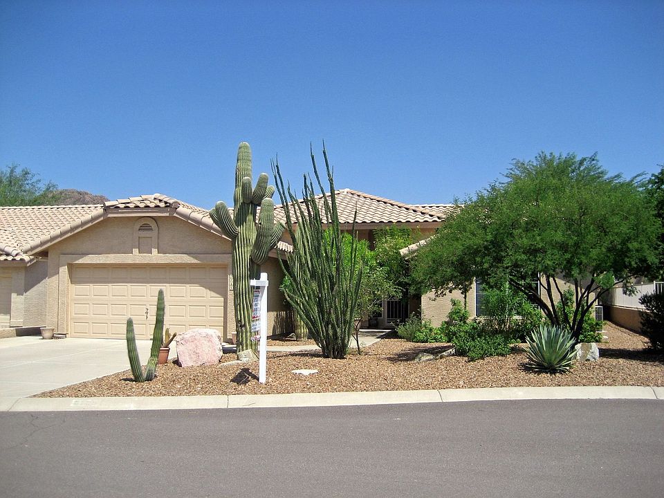 Quiet cul de sac lot 2.5 bath,2 bedroom