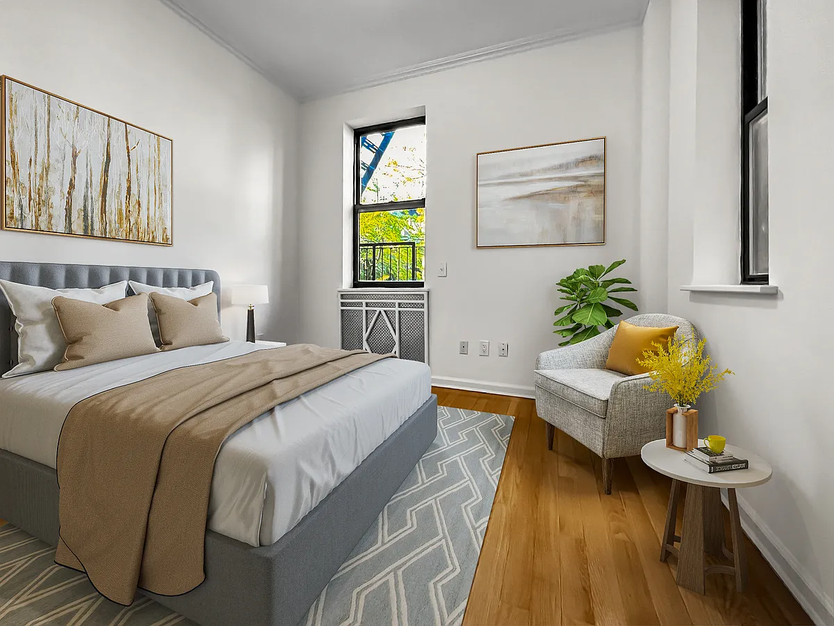 Building Photo - 130 E 93rd St #4F