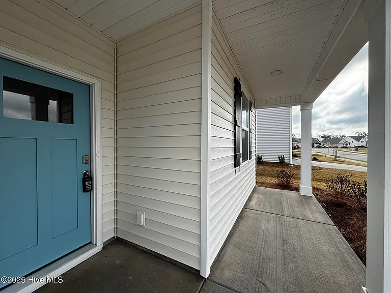 2084 Willowleaf Dr — Photo 2