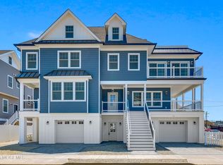 105 5th Ave, Seaside Heights, NJ 08751