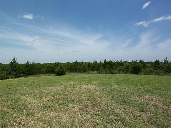 4th image of 1355 Brockdale Park
