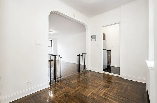 Rented by Compass | media 2