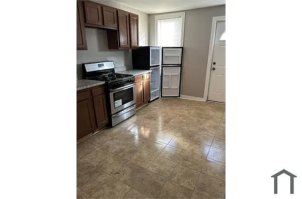 Building Photo - 2528 Druid Hill Ave #200