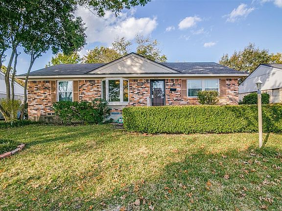 2nd image of 2313 Newcastle Dr