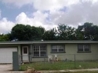 420 NW 33rd Ter, Lauderhill, FL 33311