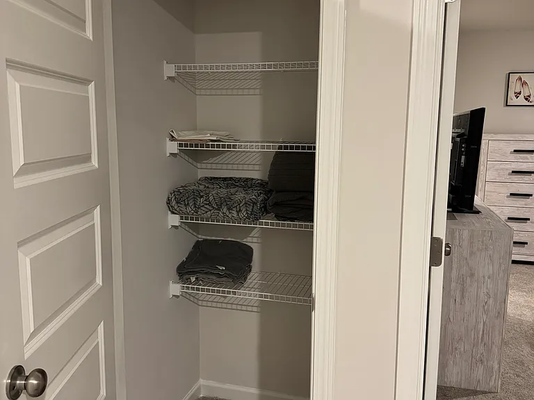 901 Moray Ln — Photo 17
