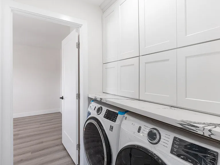 Seaview Terrace Apartment Homes — Photo 16