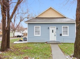 2409 Lyon St, Des Moines, IA 50317