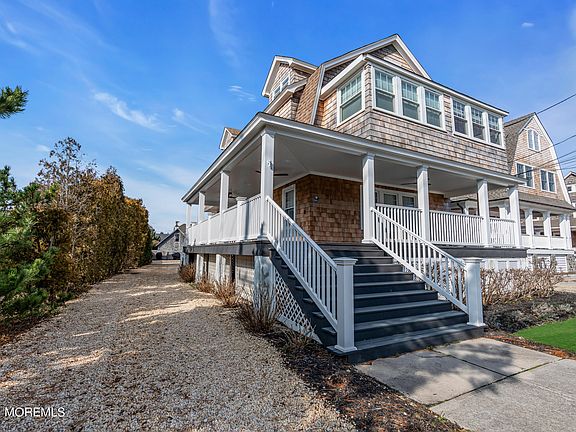 2nd image of 680 Main Avenue #4
