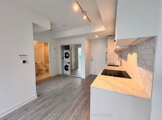 252 Church St #2016-C08, Toronto, ON M5B 1Z2