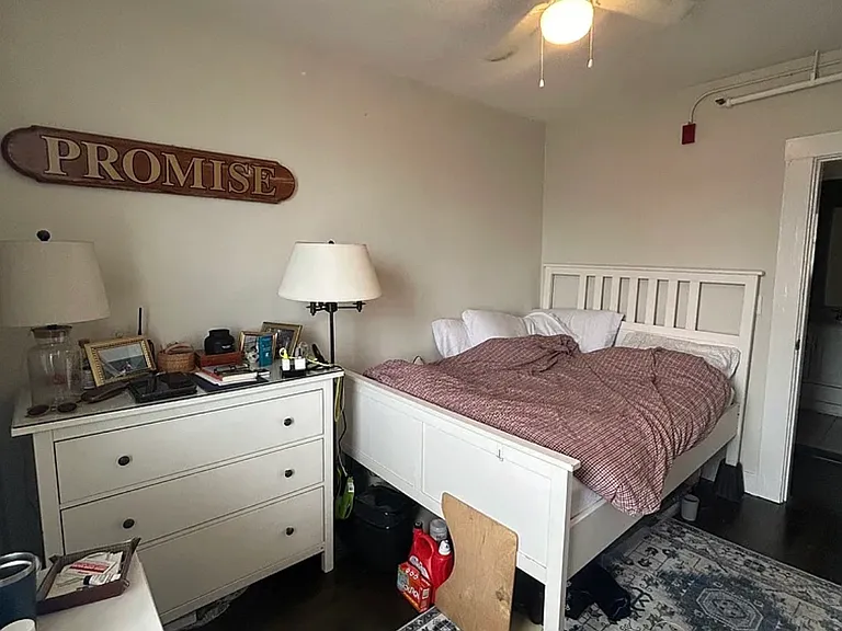 378 Thames St #1 — Photo 7