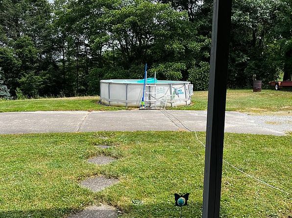 374 Old Elderton Hill Rd, Shelocta, PA 15774