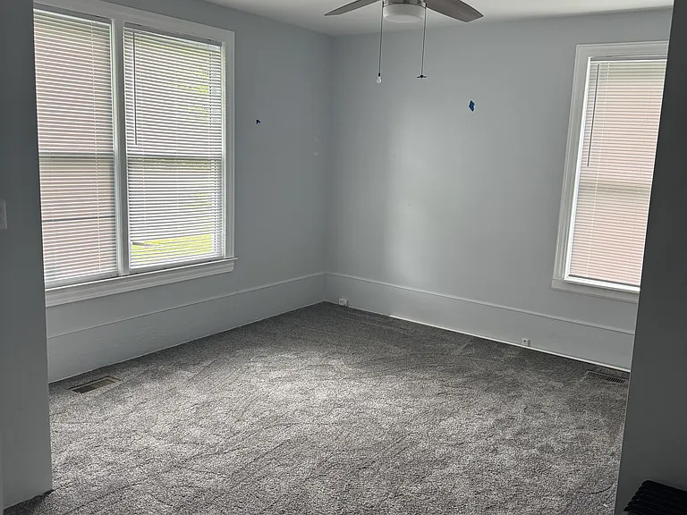 530 Cedar Grove Rd — Photo 9
