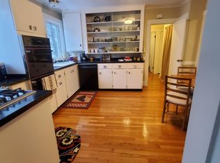 530 Lowell Ave #2, Newton, MA 02460