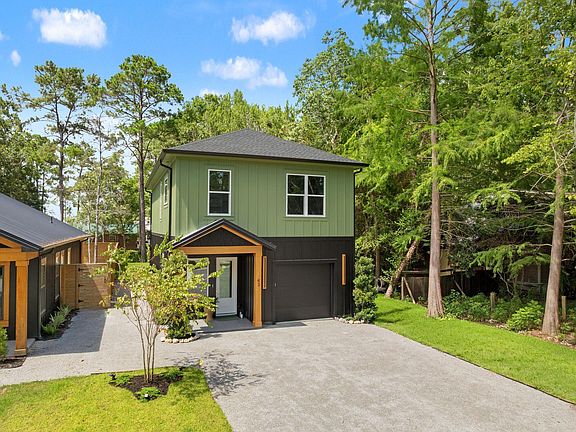 2nd image of 43 Summer Breeze Ln