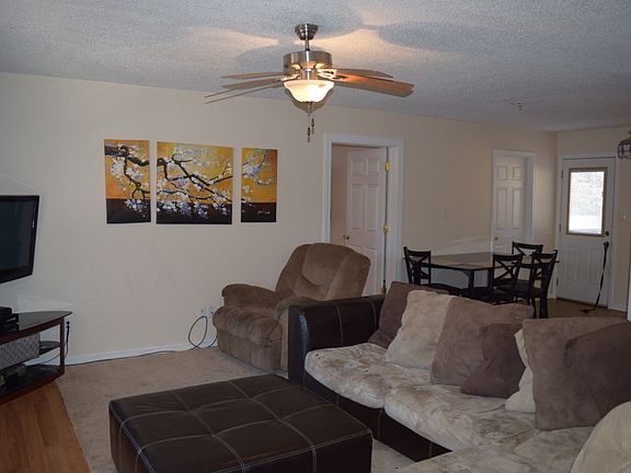 5th image of 1616 Creekwood Dr