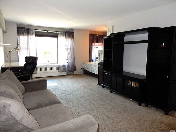 5th image of 2 Birchwood Ct APT 2P