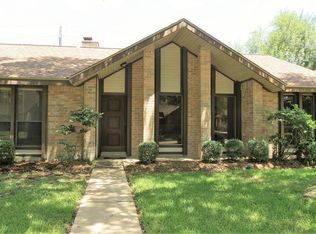 14838 Delbarton Dr, Houston, TX 77083