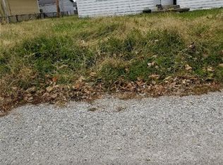 217 N Cherry St, Greenfield, IN 46140