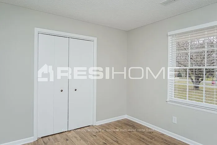 126 Greenwood Cir — Photo 14