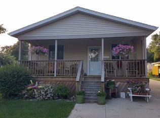 202 W Maple St, West Union, IA 52175