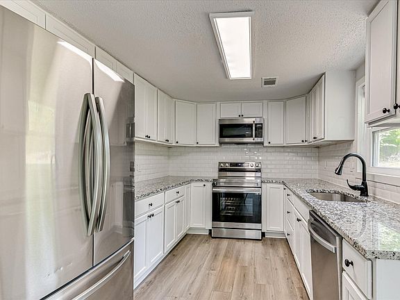 2nd image of 3616 Morgan Road