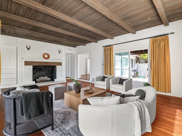 2717 Patricia Ave, Los Angeles, CA 90064