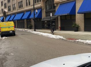 740 S Federal St APT 404, Chicago, IL 60605