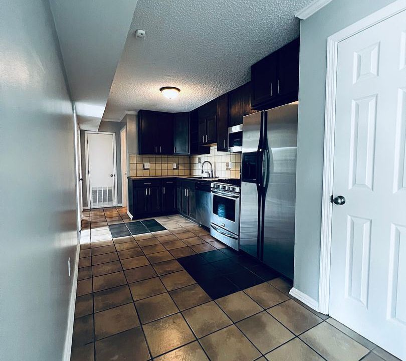 1st image of 225 E Bryant St #14