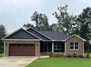 1609 Pine Pl, Southside, AL 35907