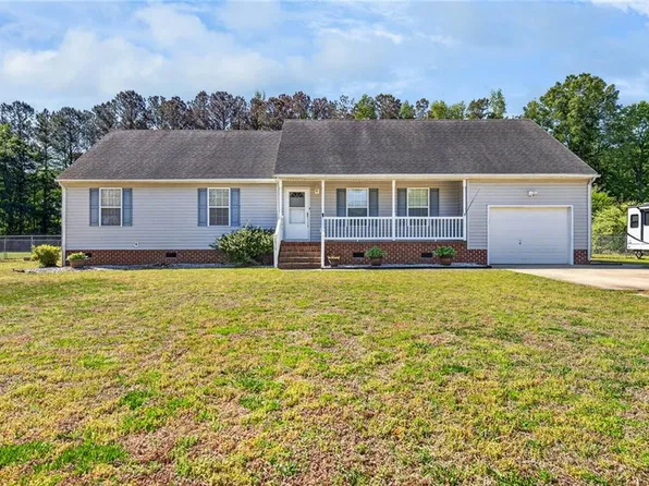 1513 Glen Haven Dr, Suffolk, VA 23437