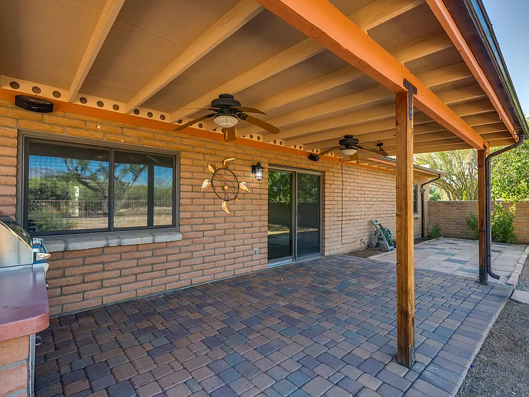 11910 N Joi Dr — Photo 15