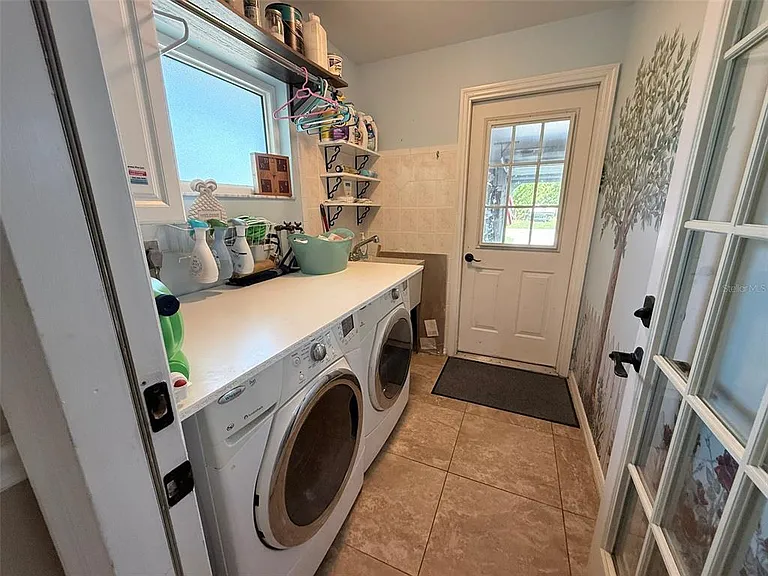 1166 Waterside St — Photo 20