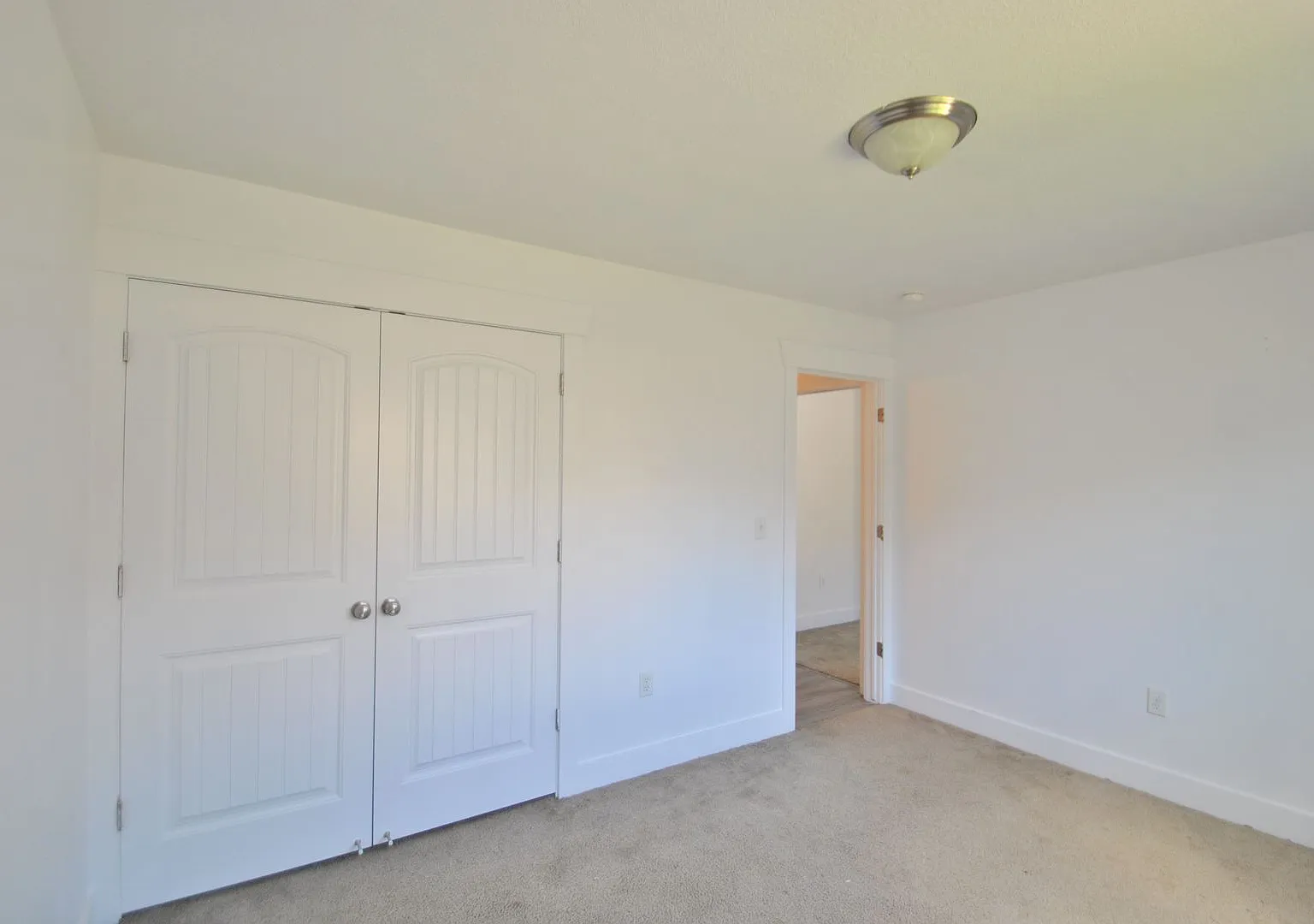 Elk Mountain Community Living | Community Pool & Gym — Photo 4