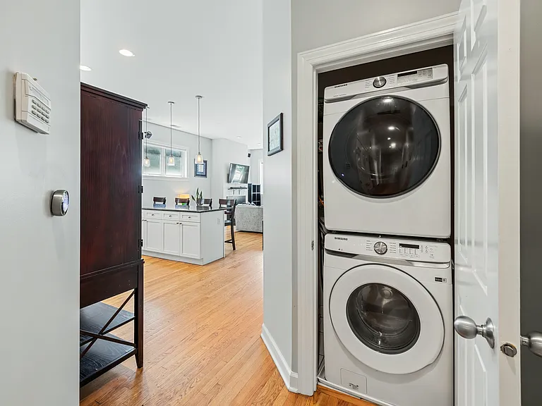 1801 N Kedzie Ave #101 — Photo 14