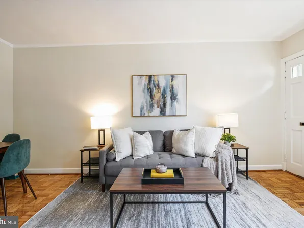 2600 16th St S APT 709, Arlington, VA 22204