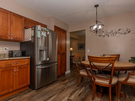 5th image of 110 Minges Forest Ln
