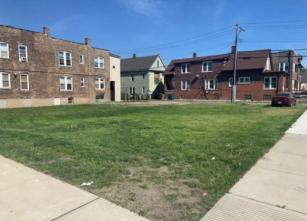 1616-20 Broadway St photo 1