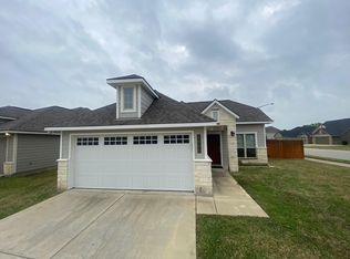 2000 Markley Dr, Bryan, TX 77807