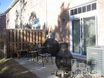 5108 Exton Park Loop — Photo 9