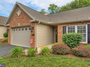 5165 Mendenhall Dr, Mechanicsburg, PA 17050