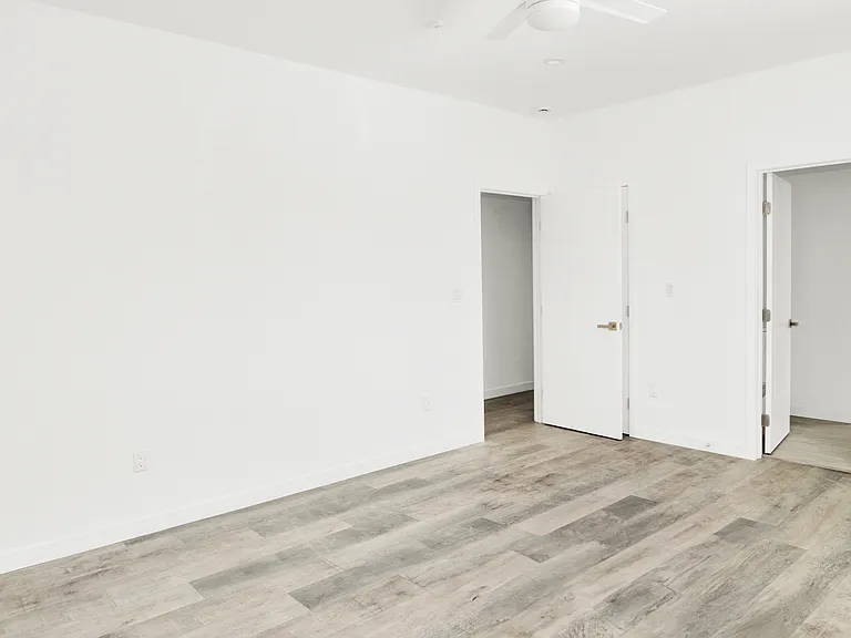 9701 E Avenue S12 — Photo 12