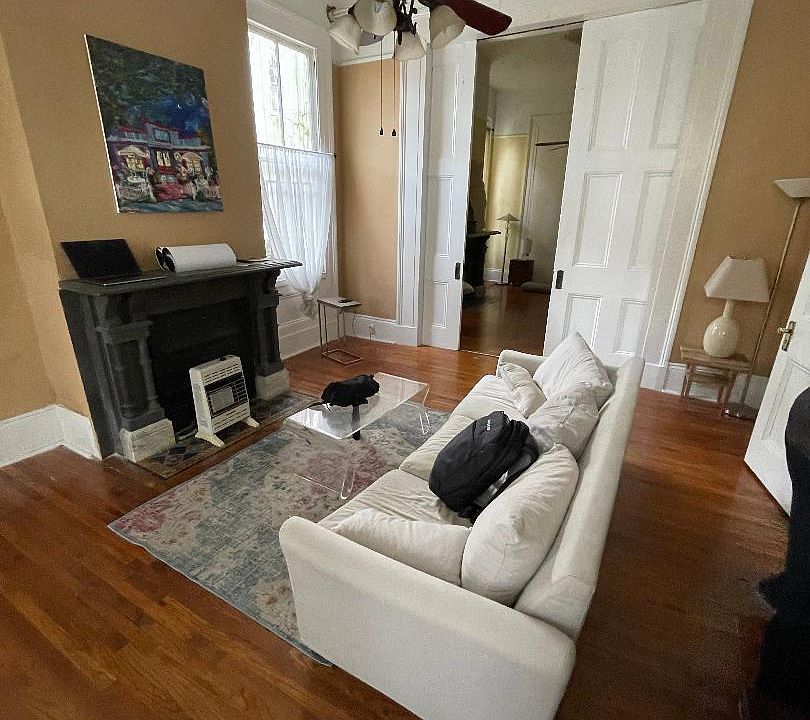 1st image of 1644 Amelia St #D