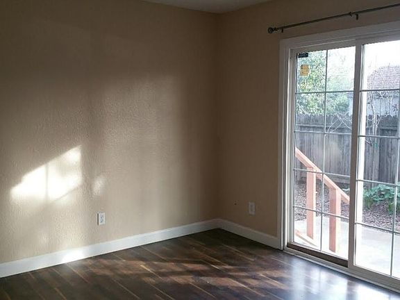 5th image of 3401 40th St