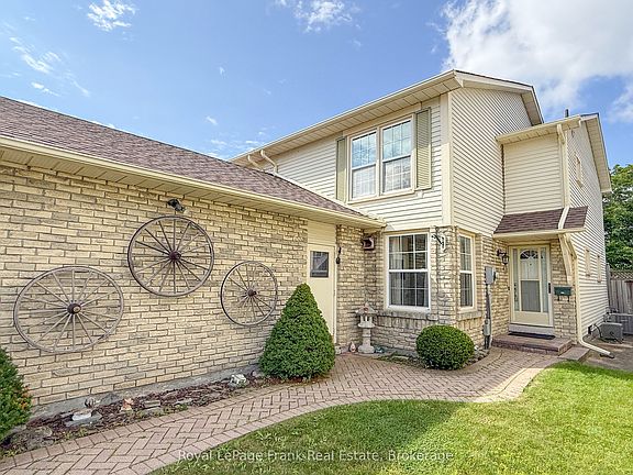 4th image of 1268 Northmount St