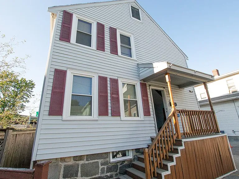 5 Lorenzo St #1 — Photo 1