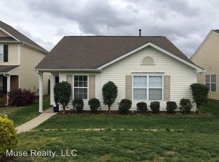1518 Tuckers Glenn Dr, Rock Hill, SC 29732
