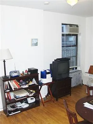 Rented by Living New York | media 40