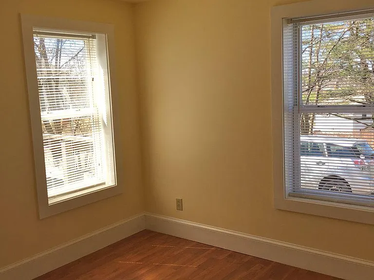 40 Chase St #2 — Photo 11